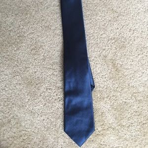 DKNY Slim Neck Tie